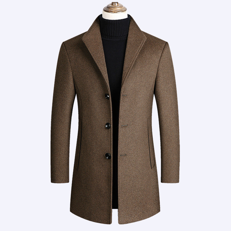 Cappotto elegante con collo alto vintage